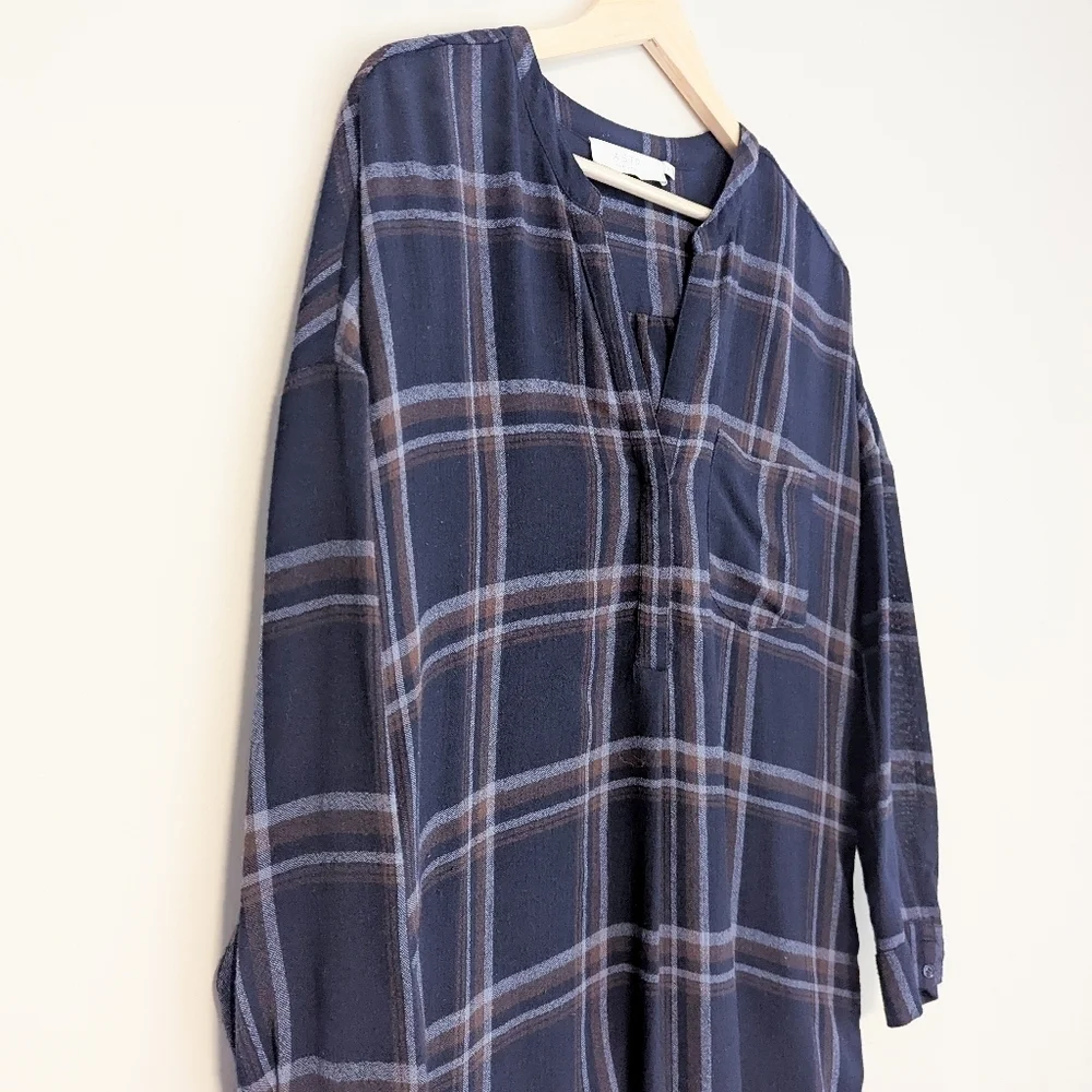 Astr The Label Oversized Flannel Tunic - Picture 5 of 6